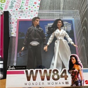 Barbie WW84 Wonder Woman Doll Set - Brand new